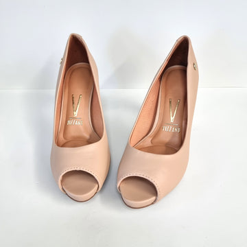 Vizzano 1840-300 Mid Heel Peeptoe Pump in Beige Napa